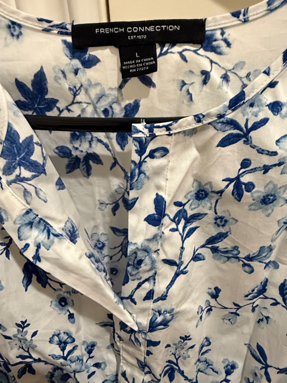 French Connection White Maxi ( or Midi) Dress with Blue Floral Print NWT LARGE - Picture 4 of 8